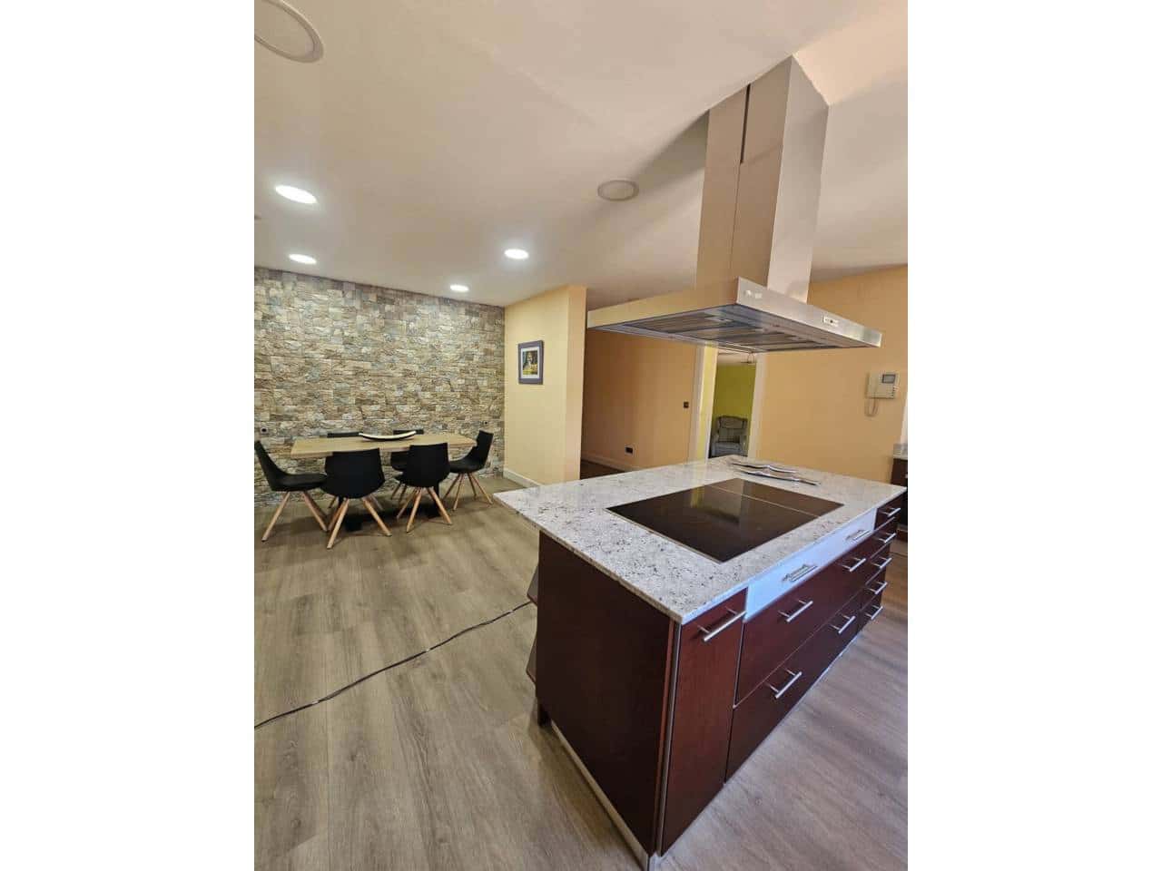 4 sypialnia Willa na sprzedaż w Miasto Alicante / Alacant z basenem garażem - 1 050 000 € (Ref: 8994553)