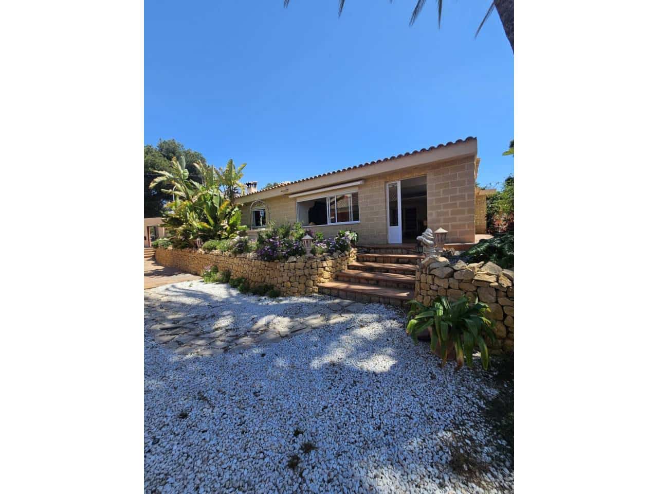 4 sypialnia Willa na sprzedaż w Miasto Alicante / Alacant z basenem garażem - 1 050 000 € (Ref: 8994553)