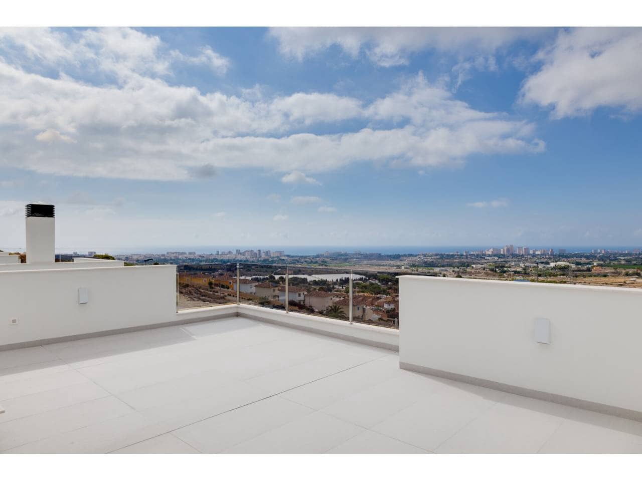 3 bedroom Villa for sale in Muchamiel / Mutxamel with pool - € 450,000 (Ref: 8996492)