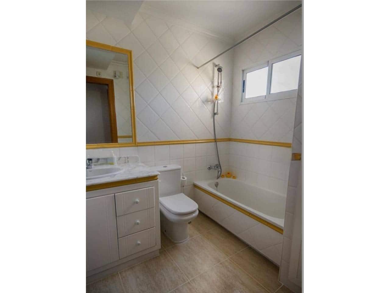 6 Zimmer Villa zu verkaufen in Elche / Elx mit Pool - 560.000 € (Ref: 9031131)