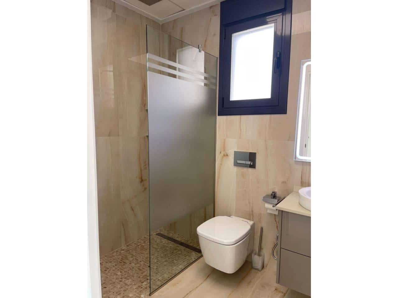 5 quarto Moradia para venda em San Miguel de Salinas com piscina garagem - 849 000 € (Ref: 9035847)