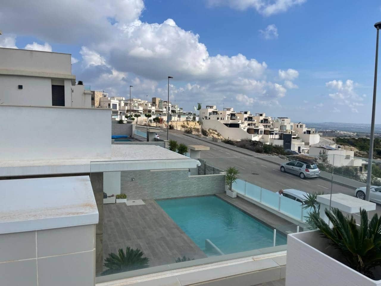 5 quarto Moradia para venda em San Miguel de Salinas com piscina garagem - 849 000 € (Ref: 9035847)