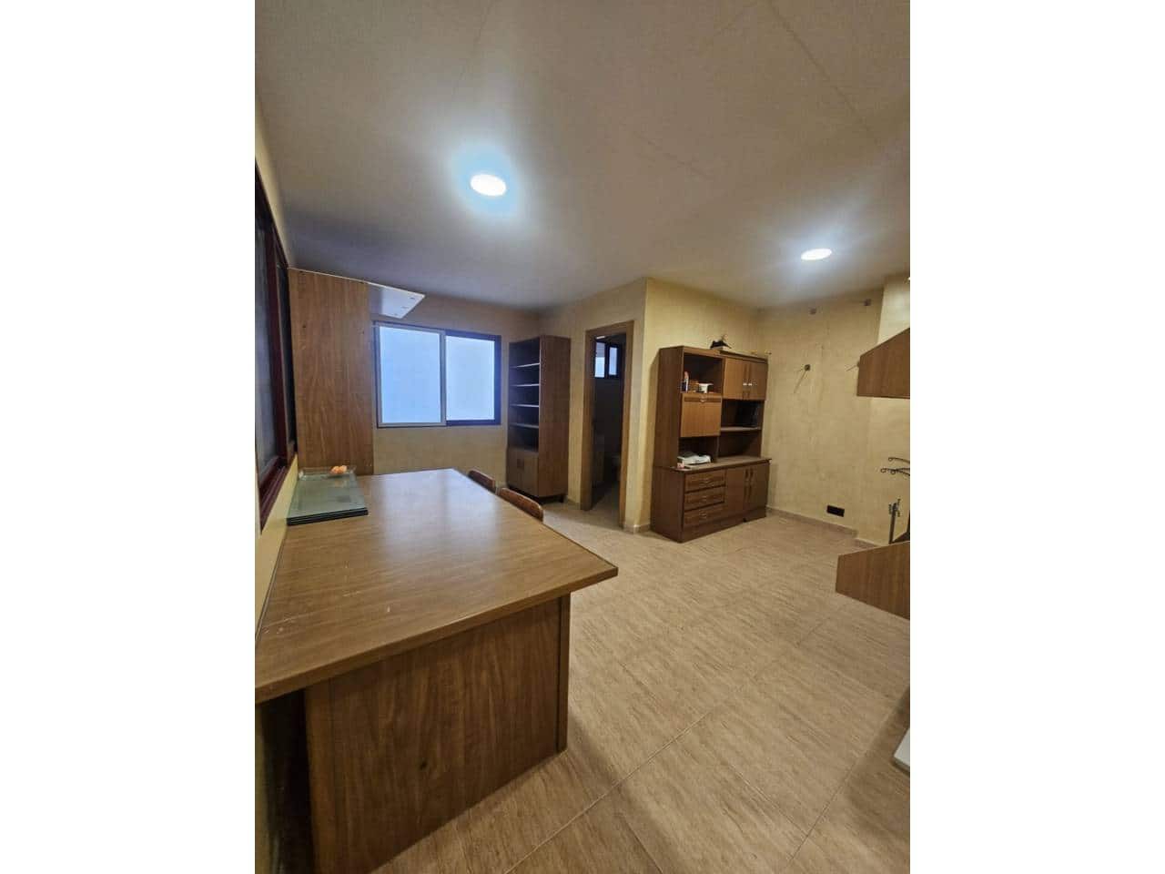 Kommersiell til salgs i El Campello - € 225 000 (Ref: 9094554)