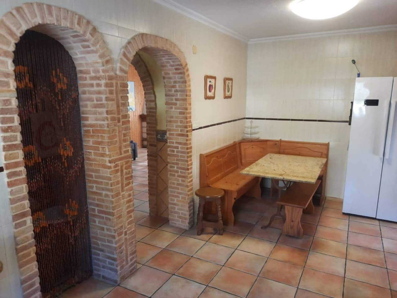 5 quarto Moradia para arrendar em Elche / Elx com piscina - 1 600 € (Ref: 9146964)
