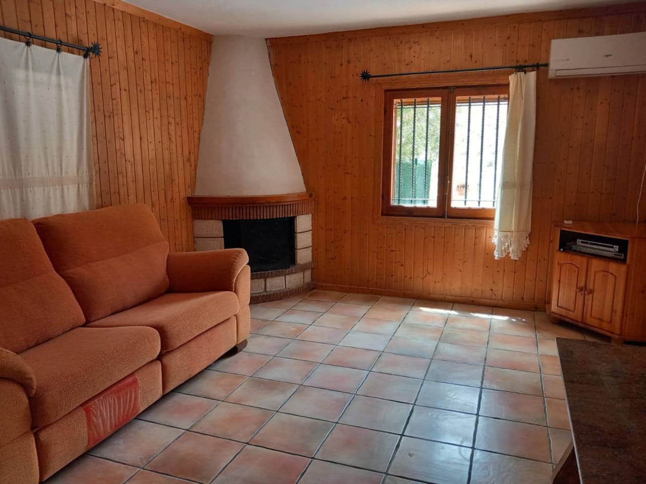 5 quarto Moradia para arrendar em Elche / Elx com piscina - 1 600 € (Ref: 9146964)