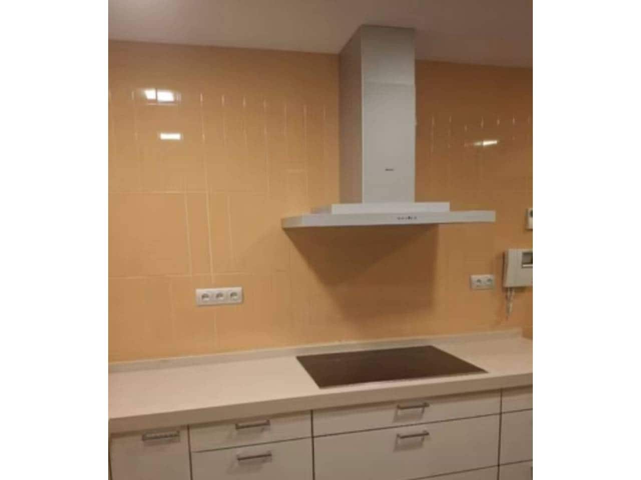 3 sypialnia Mieszkanie do wynajęcia w Elche / Elx - 1 000 € (Ref: 9164390)