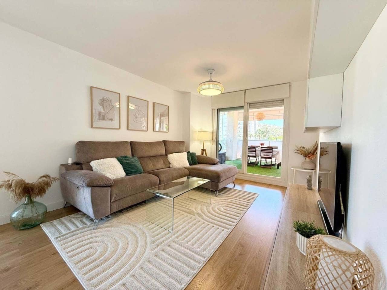 Piso de 3 habitaciones en La Villajoyosa / Vila Joiosa en venta con piscina garaje - 345.000 € (Ref: 9202085)