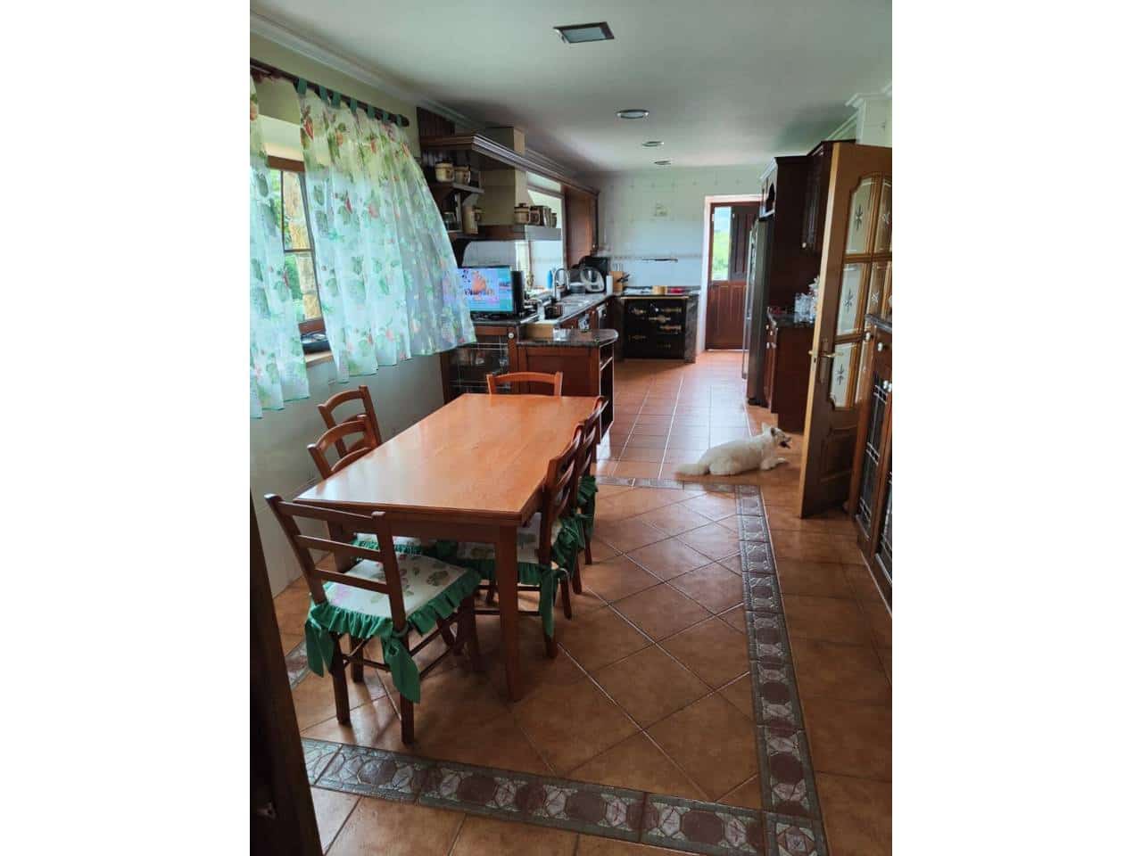 5 soveværelse Finca/Landehus til salg i Gijon med swimmingpool garage - € 900.000 (Ref: 9230726)