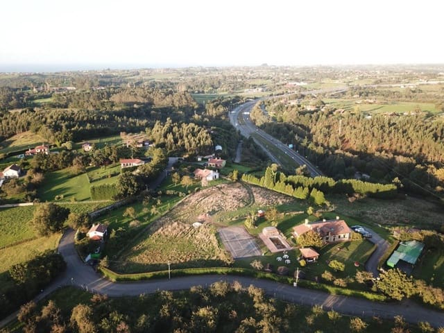 5 soverom Finca/Herregård til salgs i Gijón med svømmebasseng garasje - € 900 000 (Ref: 9230726)