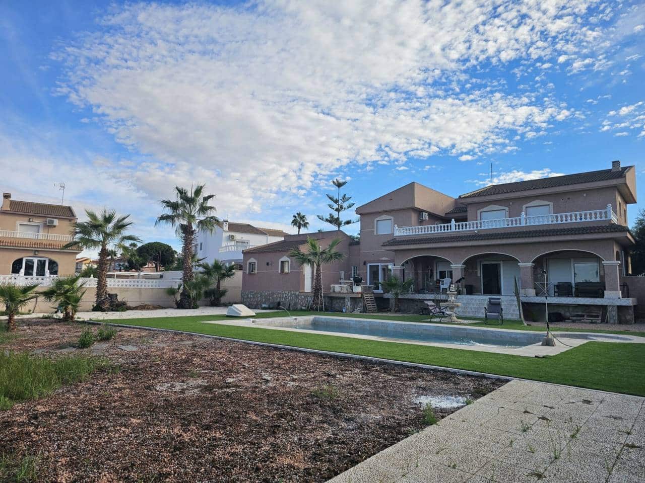 5 chambre Villa/Maison à vendre à Benijofar avec piscine garage - 710 000 € (Ref: 9334342)