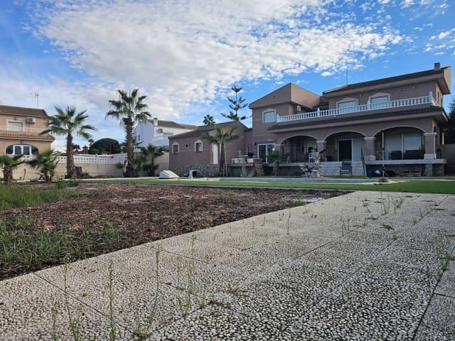 5 chambre Villa/Maison à vendre à Benijófar avec piscine garage - 710 000 € (Ref: 9334342)