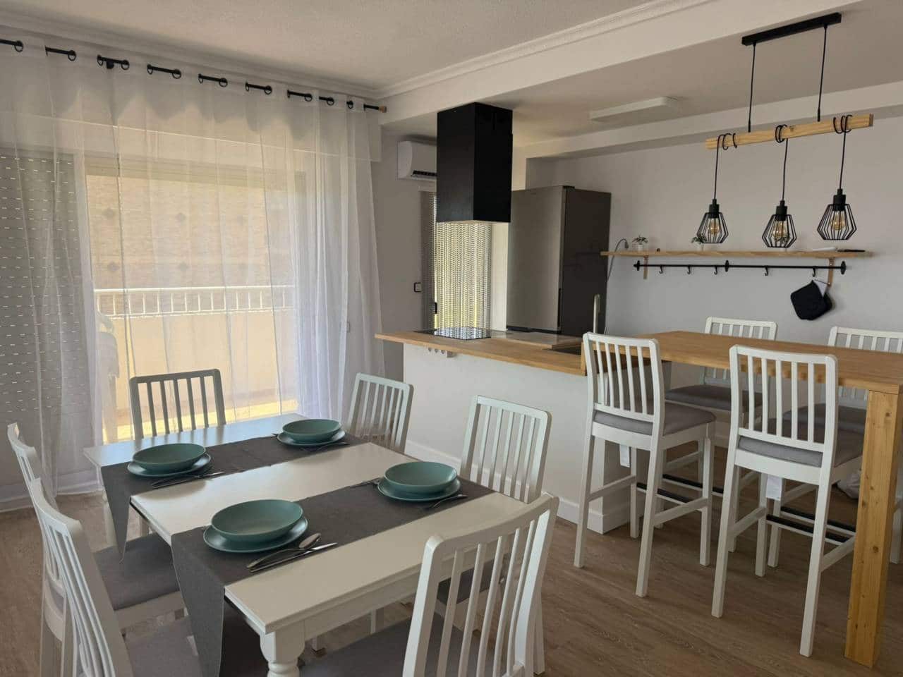 3 Zimmer Wohnung zu vermieten in Playa de San Juan mit Garage - 2.000 € (Ref: 9371635)