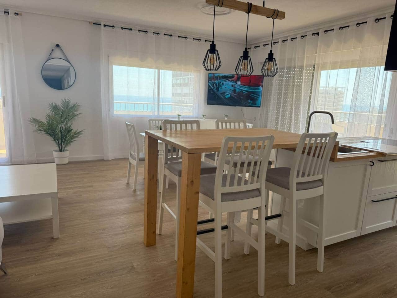 3 Zimmer Wohnung zu vermieten in Playa de San Juan mit Garage - 2.000 € (Ref: 9371635)