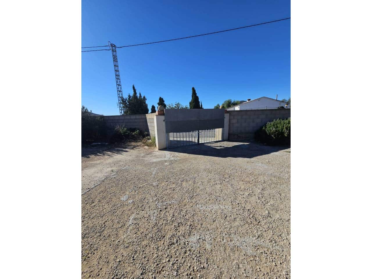 2 soveværelse Finca/Landehus til salg i Agost med swimmingpool - € 130.000 (Ref: 9371637)