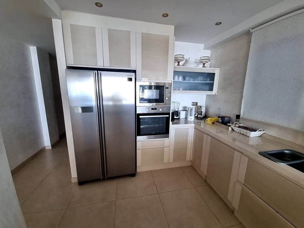 4 bedroom Apartment for sale in Alicante / Alacant city - € 980,000 (Ref: 9398137)