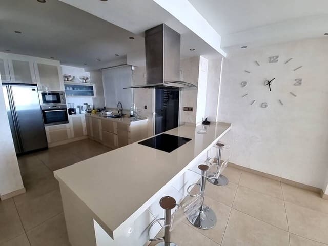 4 chambre Appartement à vendre à Alicante ville - 980 000 € (Ref: 9398137)