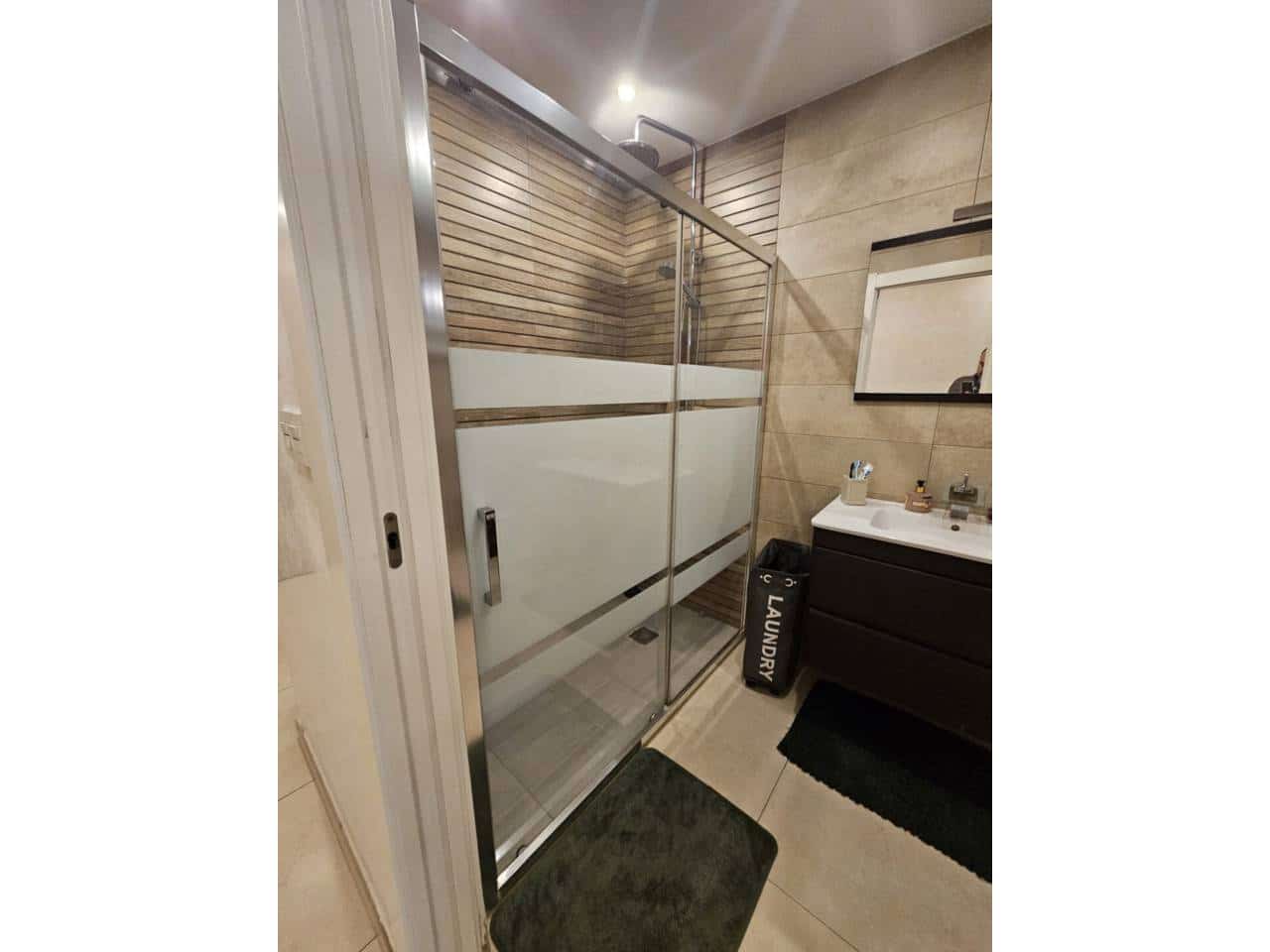 4 bedroom Apartment for sale in Alicante / Alacant city - € 980,000 (Ref: 9398137)