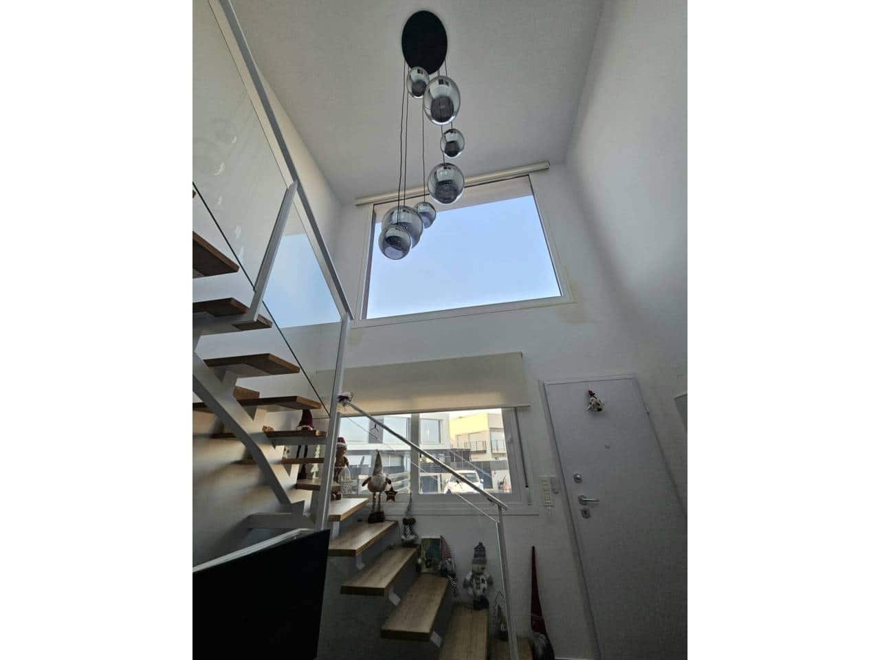 3 makuuhuone Rivitalo myytävänä paikassa Gran Alacant mukana uima-altaan - 353 000 € (Ref: 9478527)