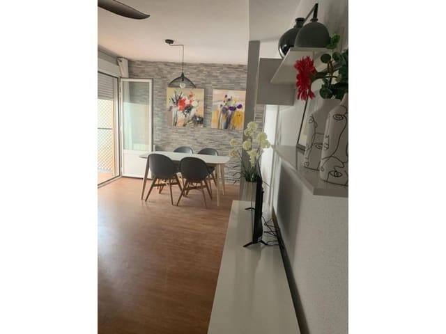 4 sovrum Lägenhet till salu i Alicante stad - 345 000 € (Ref: 9682254)