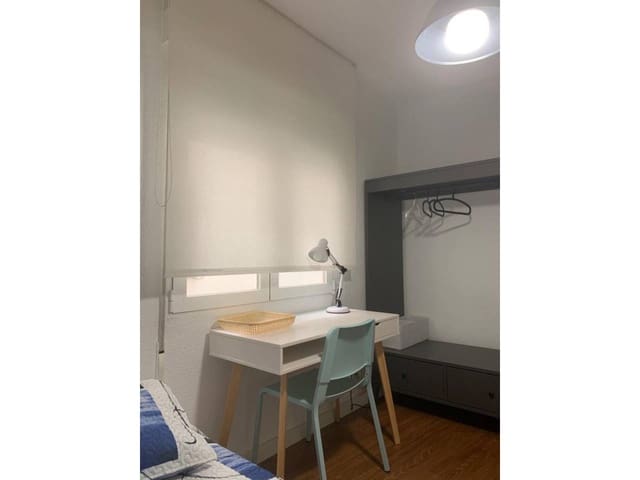 4 sovrum Lägenhet till salu i Alicante stad - 345 000 € (Ref: 9682254)