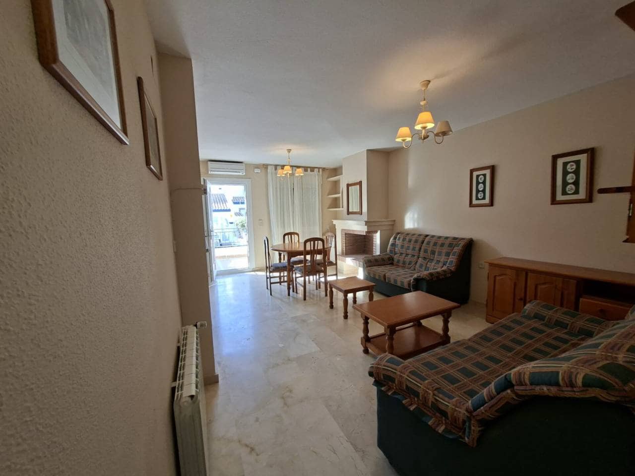 2 slaapkamer Bungalow te koop in Orihuela met zwembad - € 230.000 (Ref: 9726272)