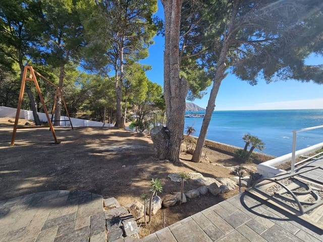 8 sypialnia Willa na sprzedaż w Altea z basenem garażem - 6 400 000 € (Ref: 9755216)