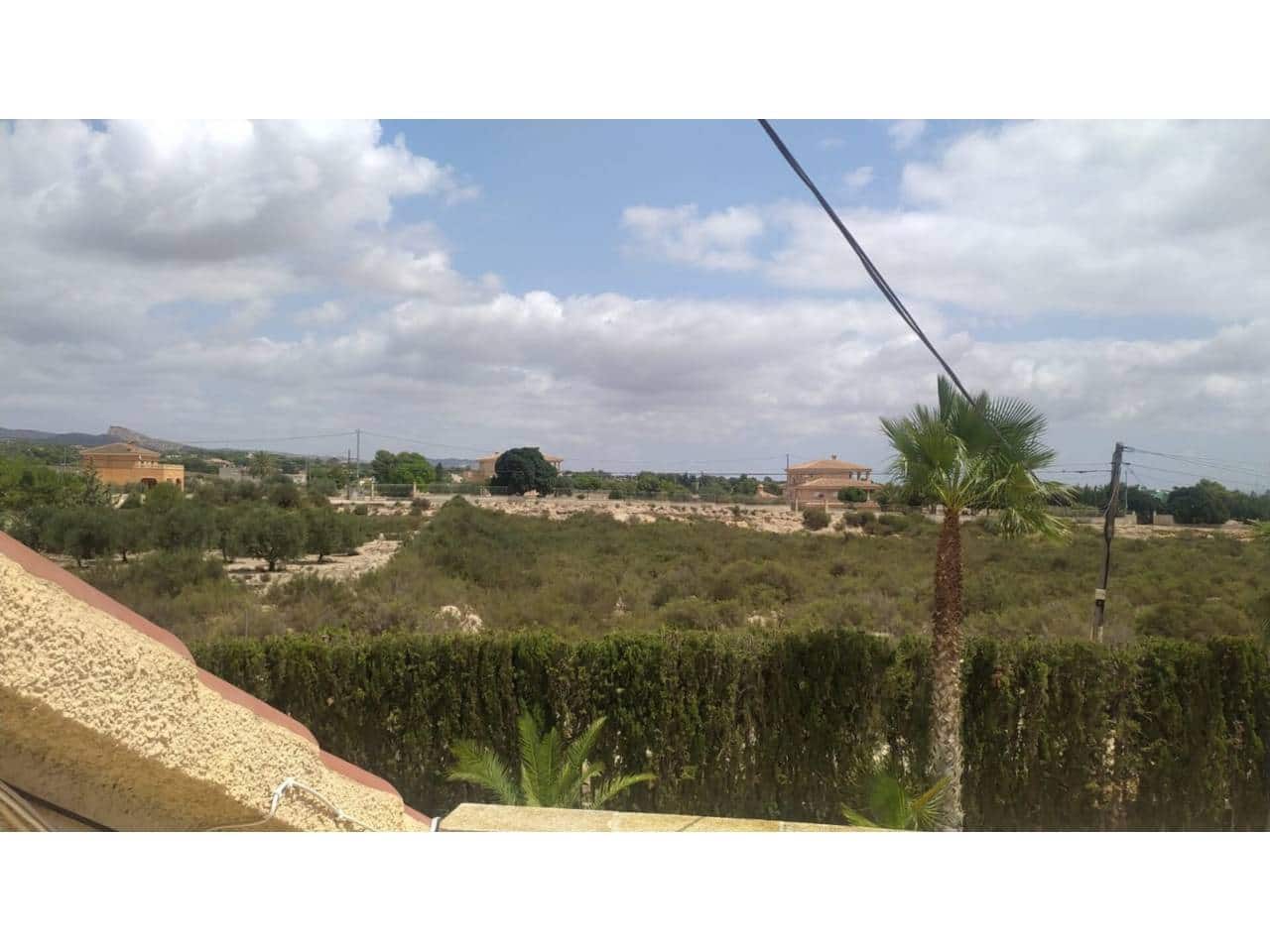 5 slaapkamer Villa te koop in Alicante stad met zwembad garage - € 475.000 (Ref: 9823953)