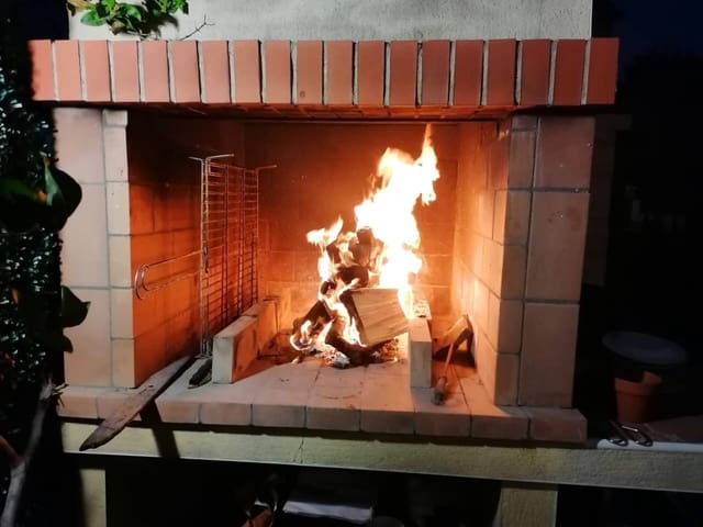 3 bedroom Terraced Villa for rent in Aspe - € 1,550 (Ref: 9856297)