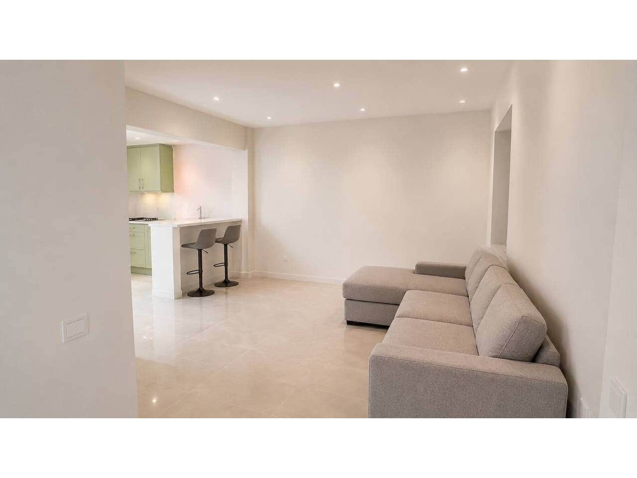 Piso de 2 habitaciones en Alicante / Alacant ciudad en venta - 189.000 € (Ref: 9915149)