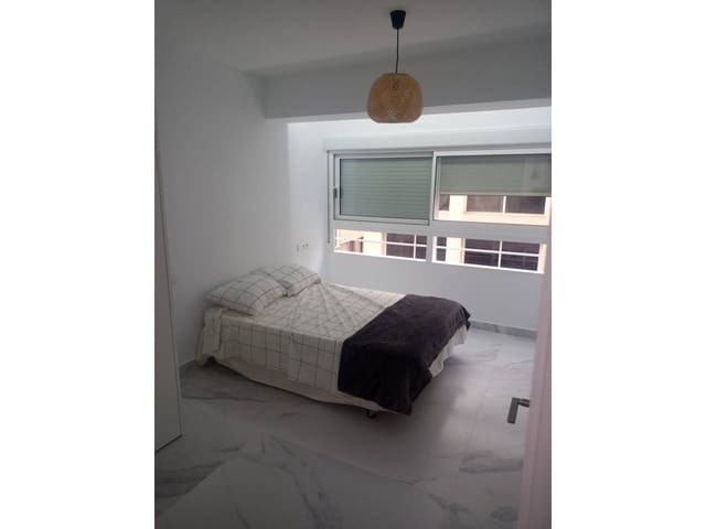 3 Zimmer Wohnung zu vermieten in Alicante / Alacant Stadt - 1.600 € (Ref: 9921574)