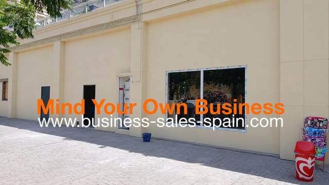 Komercyjne do wynajęcia w La Cala de Mijas, Mijas - 2 000 € (Ref: 10050435)