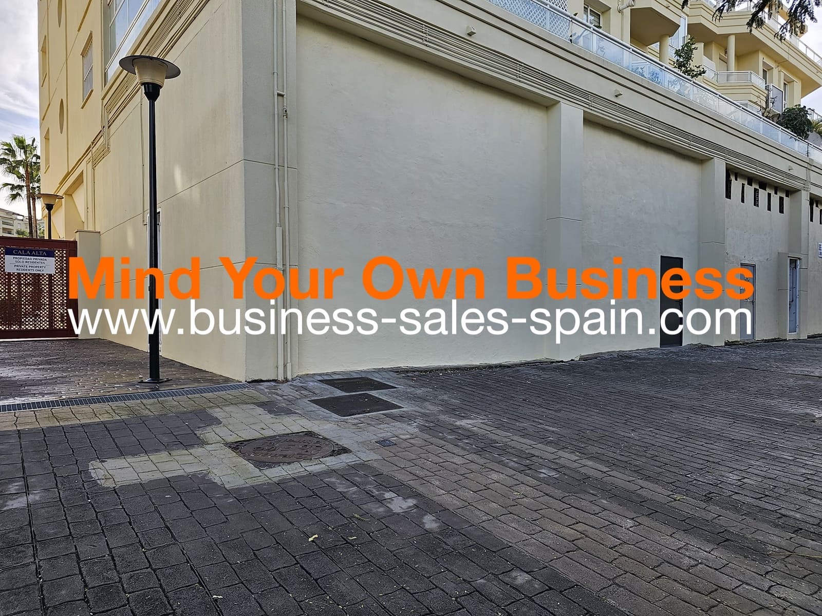 Komercyjne do wynajęcia w La Cala de Mijas - 2 000 € (Ref: 10050435)