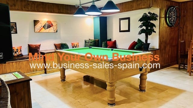 Restaurante/Bar para venda em Fuengirola com piscina - 240 000 € (Ref: 10165405)