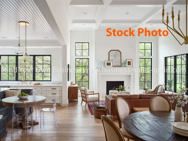 Bedrift til salgs i Marbella - € 750 000 (Ref: 8279958)