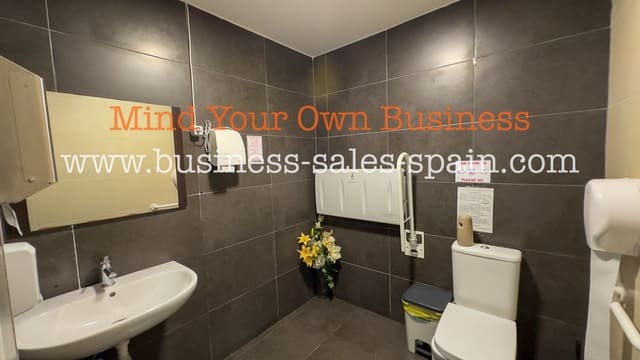 Ravintola/baari myytävänä paikassa Fuengirola - 79 950 € (Ref: 8994381)