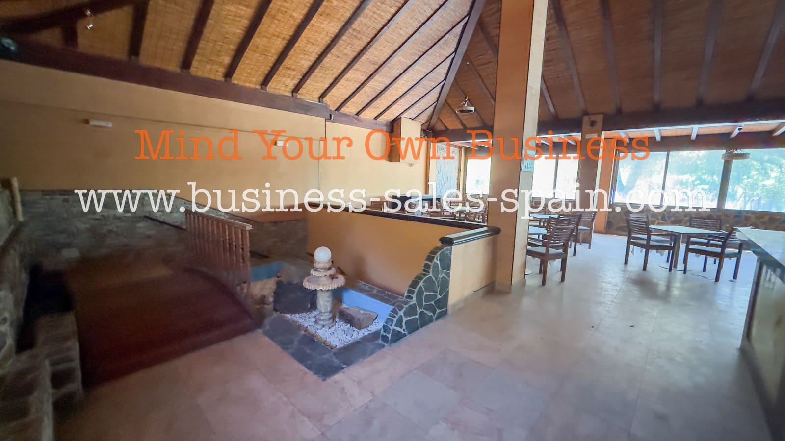 Commercial for rent in Calahonda with garage - € 5,500 (Ref: 9000277)