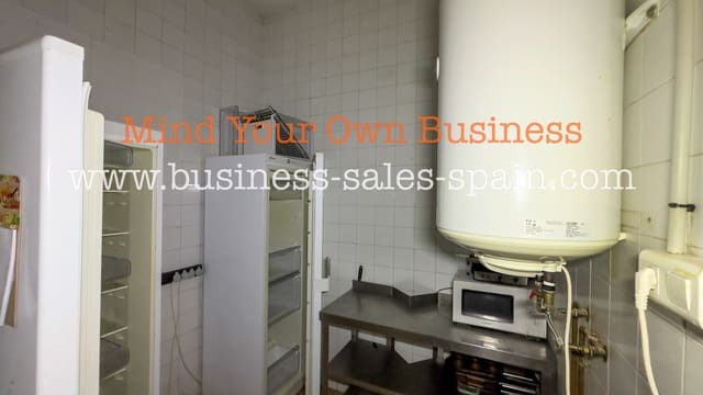 Restaurant/Bar til salgs i Benalmádena - € 175 000 (Ref: 9075911)