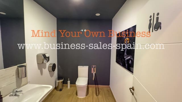 Ravintola/baari myytävänä paikassa Fuengirola - 89 500 € (Ref: 9141873)