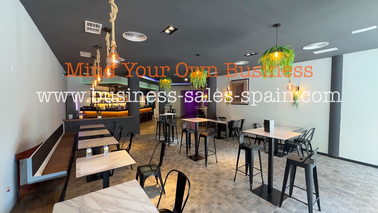 Restaurant/Bar til salgs i Fuengirola - € 89 500 (Ref: 9141873)