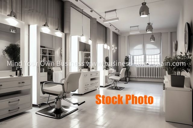 Virksomhed til salg i Mijas Costa, Mijas - € 49.950 (Ref: 9150903)