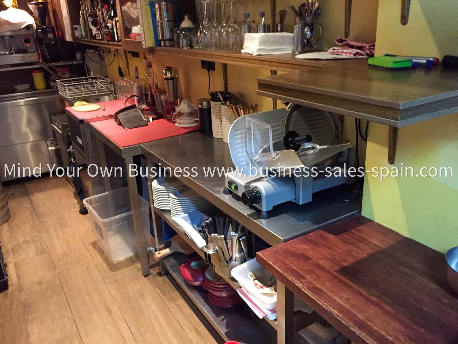 Restaurant/Bar for sale in Mijas Costa - € 250,000 (Ref: 9181615)