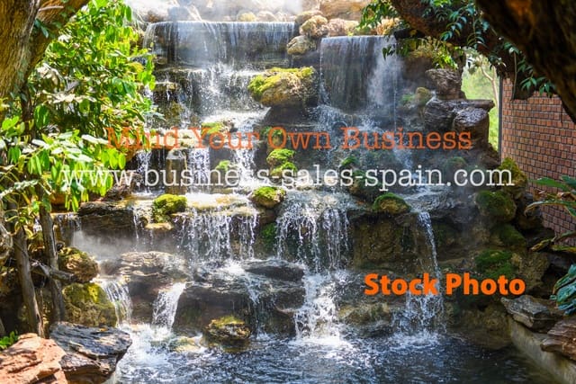 Business for sale in Madrid city - € 1,900,000 (Ref: 9254174)