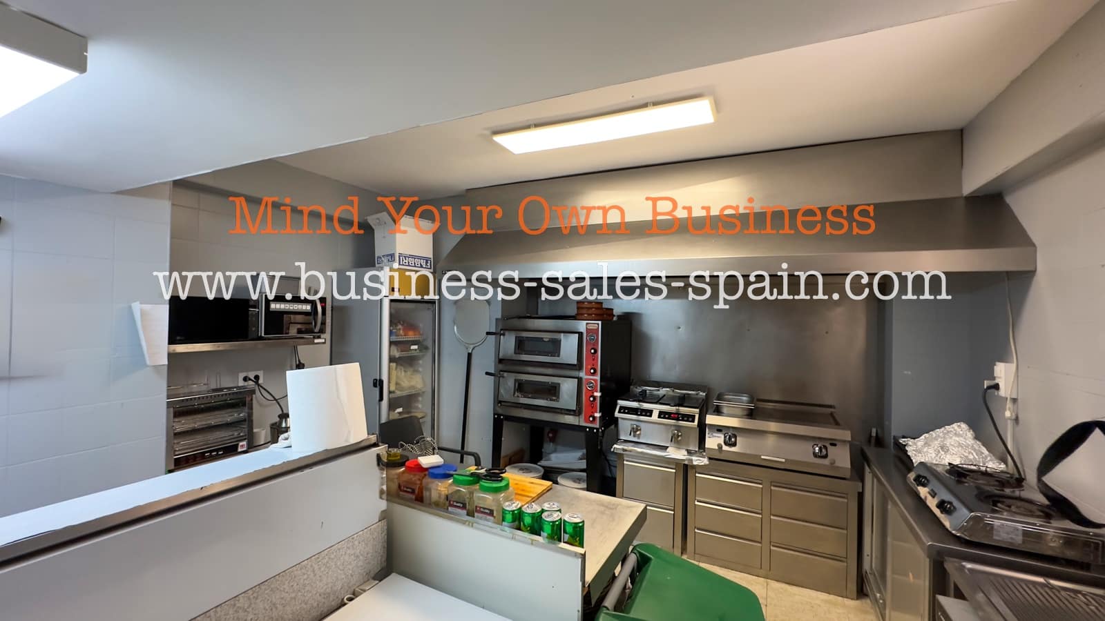 Restaurant/Bar for sale in San Pedro de Alcantara - € 55,000 (Ref: 9257977)