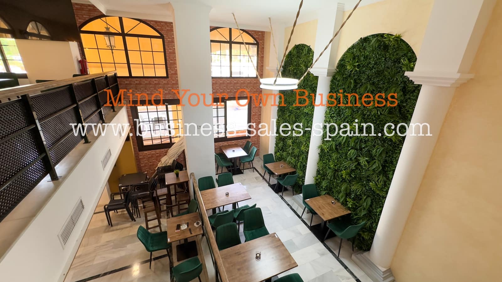 Restaurant/Bar for sale in San Pedro de Alcantara - € 55,000 (Ref: 9257977)