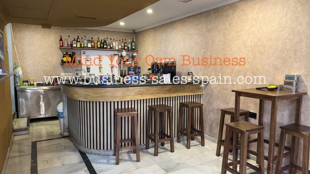 Restaurant/Bar for sale in San Pedro de Alcantara, Marbella - € 55,000 (Ref: 9257977)