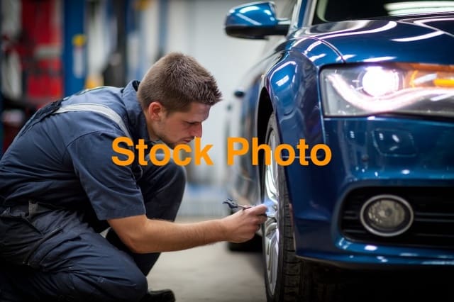 Local Comercial en Fuengirola en venta - 35.000 € (Ref: 9672239)