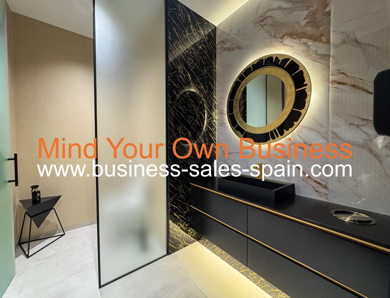 Kommersiell til salgs i Sotogrande - € 650 000 (Ref: 9694145)