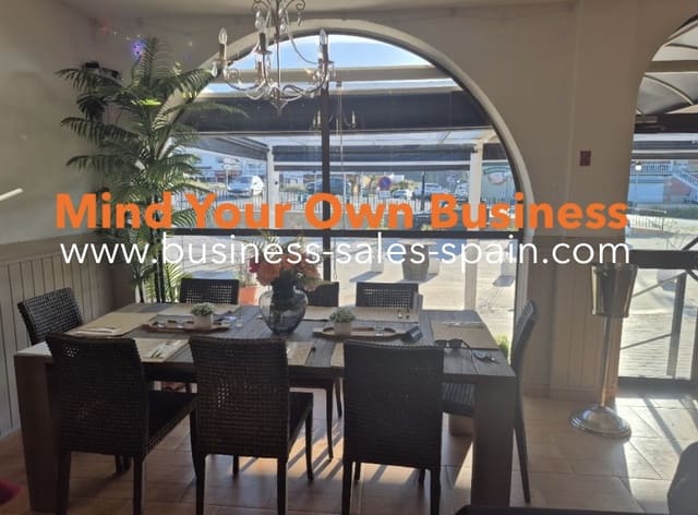 Business for sale in Alcaucín - € 55,000 (Ref: 9750835)