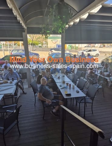 Business for sale in Alcaucín - € 55,000 (Ref: 9750835)