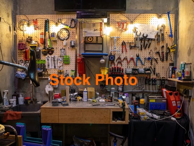 Bedrijf te koop in Fuengirola - € 105.000 (Ref: 9777002)